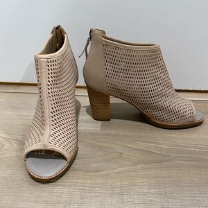 Geox Beige Peep-Toe Heeled Boots